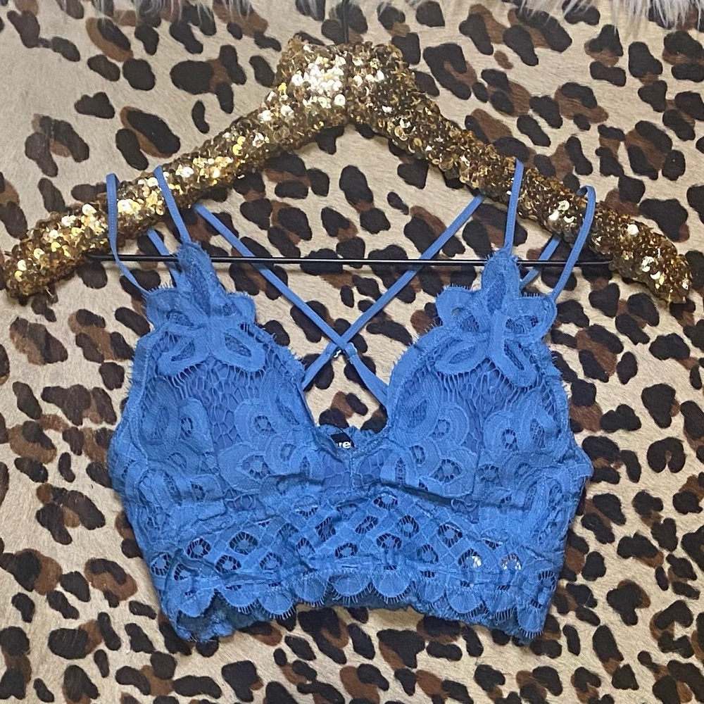 BRAND NEW WITH TAGS Blue Boho Crochet Lace Bralette